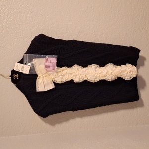 Chanel size 38 black sleeveless sweater